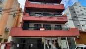 02 DORMITRIOS E 01 VAGA DE GARAGEM - MEIA PRAIA