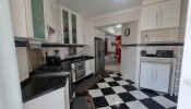 03 DORM E 02 VAGAS DE GARAGEM - AT 100M DA PRAIA 