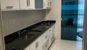 04 DORM SENDO 02 SUTES E 02 VAGAS - QUADRA MAR