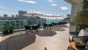 03 suites ate 100mts do mar 02 vagas Itapema