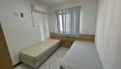 (ALUGUEL ANUAL) 03 DORM E 01 VAGA - MEIA PRAIA