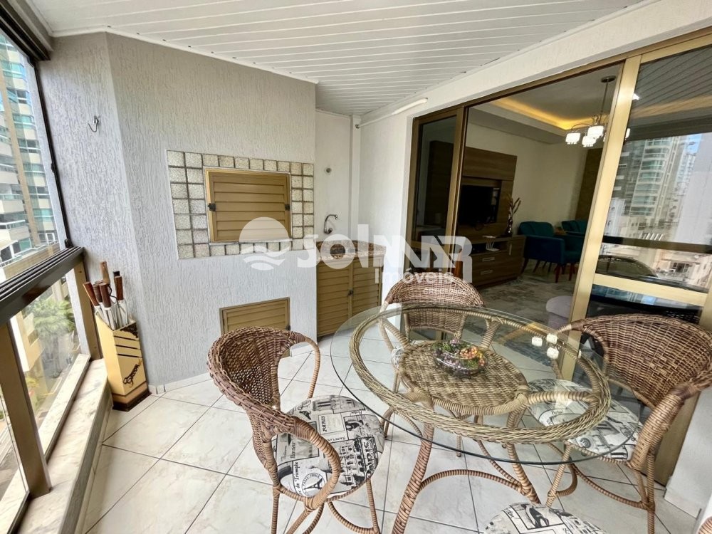 03 DORM E 01 VAGA DE GARAGEM - MEIA PRAIA 