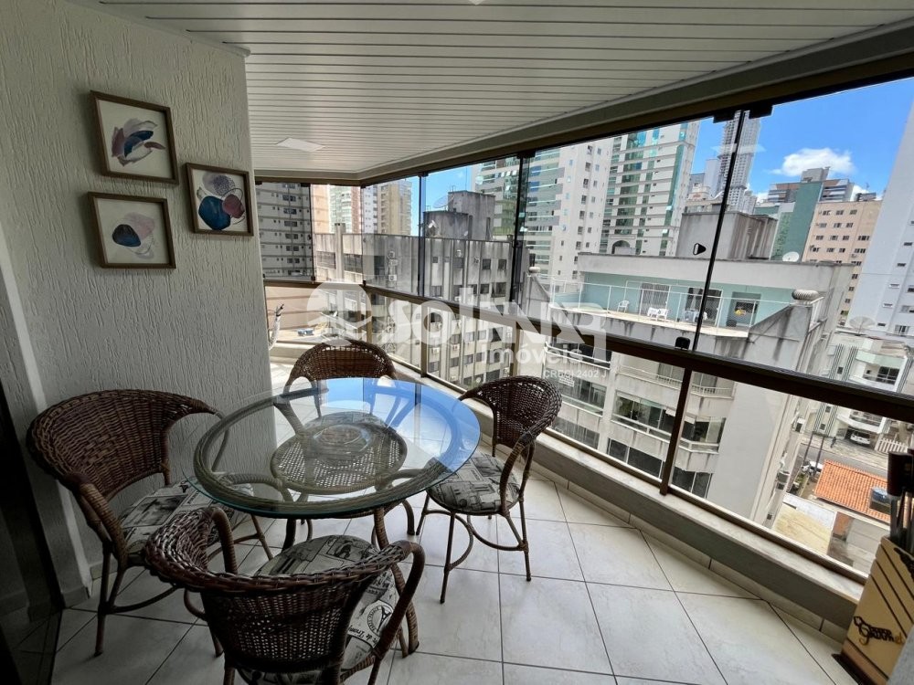 03 DORM E 01 VAGA DE GARAGEM - MEIA PRAIA 