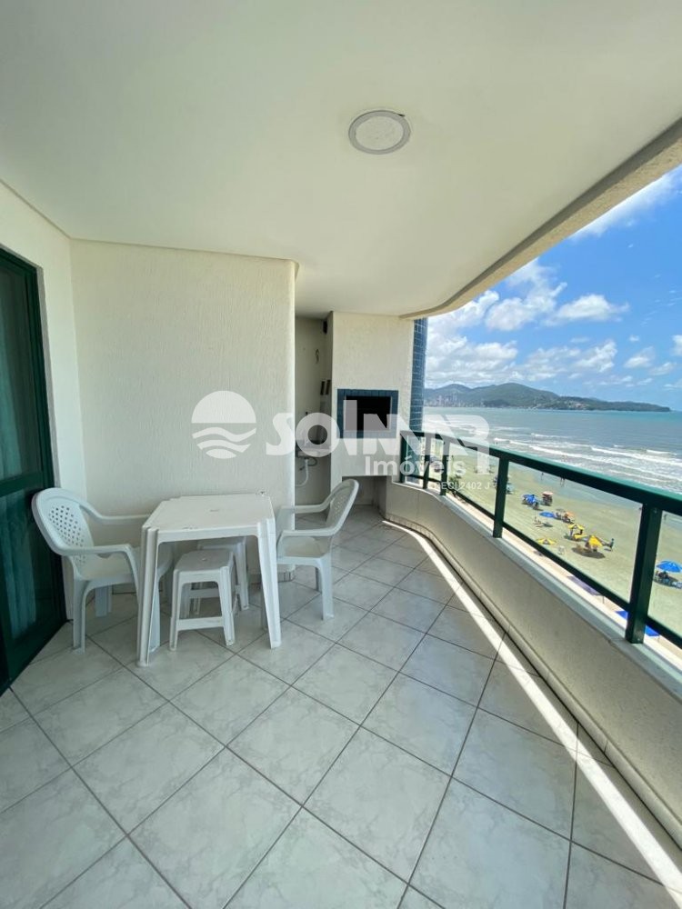 02 DORMITRIOS E 01 VAGA DE GARAGEM - FRENTE MAR