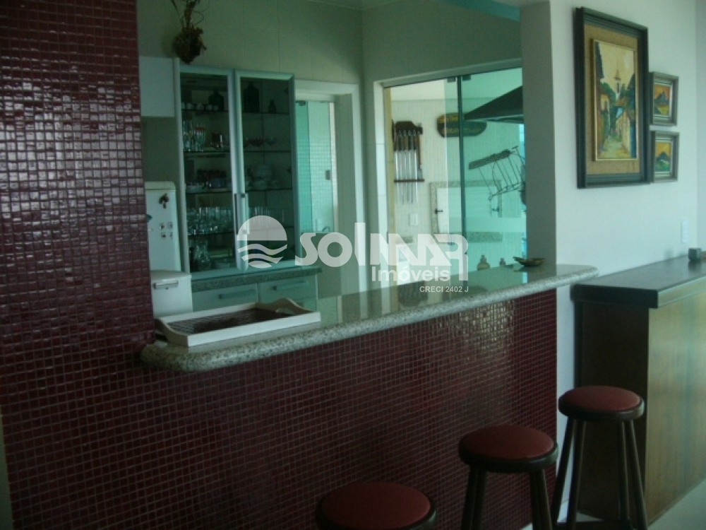 03 DORM SENDO 02 SUTES E 02 VAGAS - QUADRA MAR