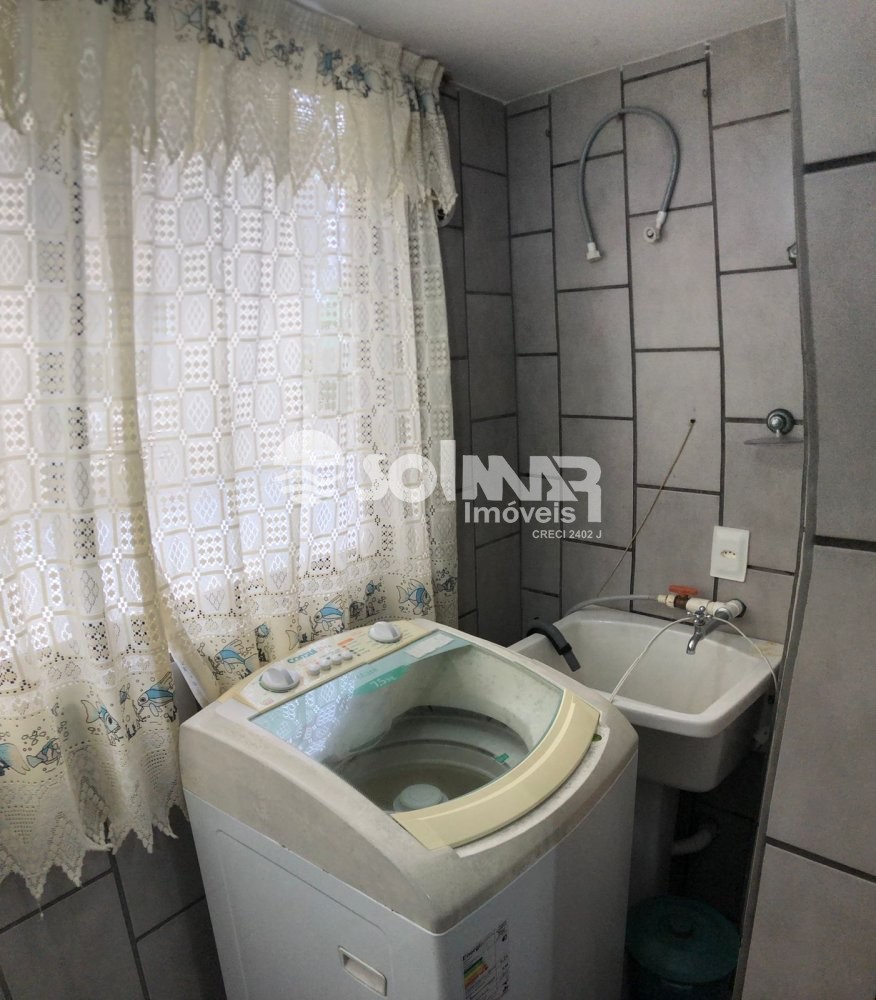 03 DORM E 01 VAGA DE GARAGEM - AT 200M DO MAR