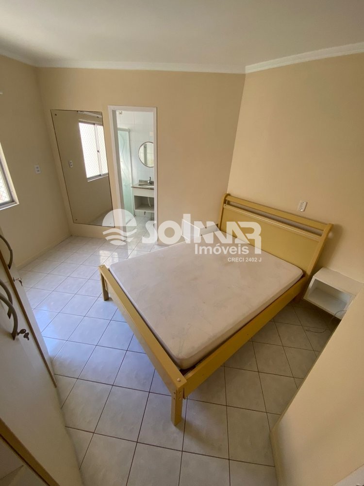 (ANUAL) 03 DORM 01 VAGA DE GARAGEM - MEIA PRAIA