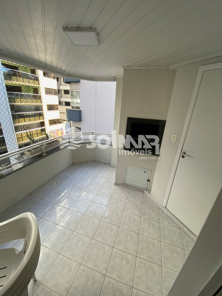 (ANUAL) 03 DORM 01 VAGA DE GARAGEM - MEIA PRAIA