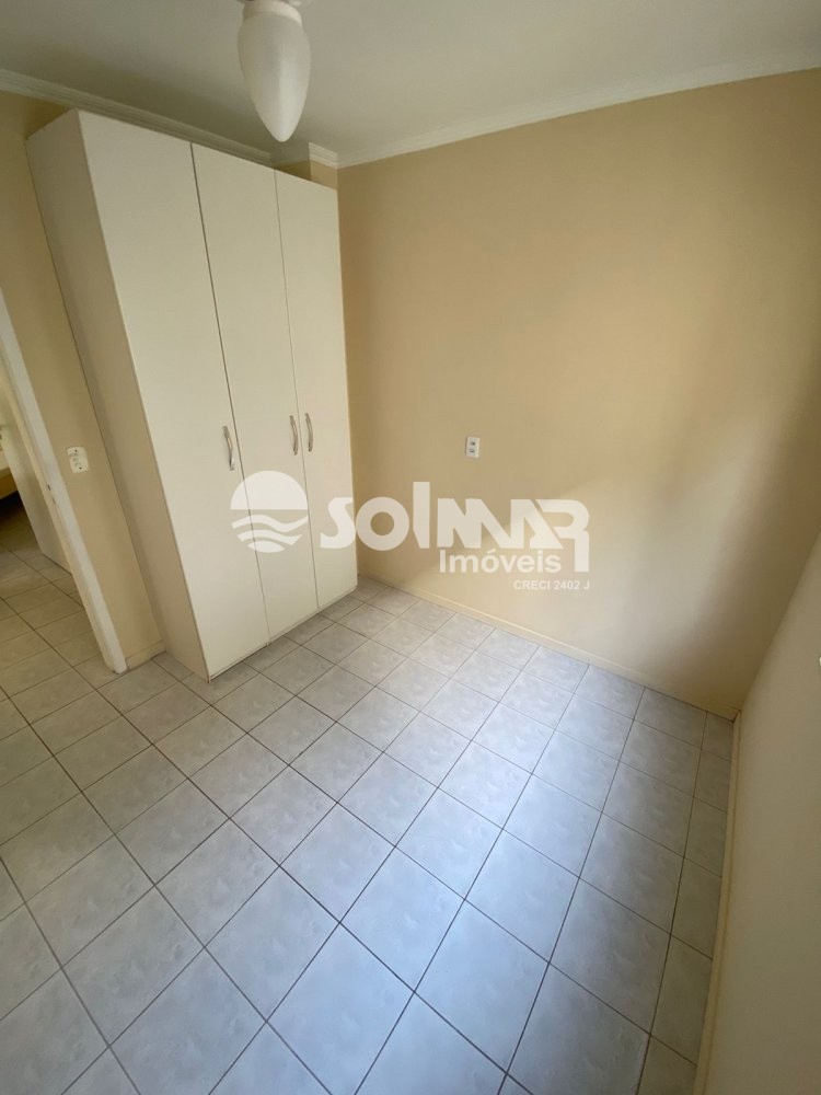 (ANUAL) 03 DORM 01 VAGA DE GARAGEM - MEIA PRAIA