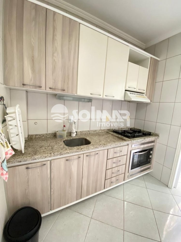 03 DORM SENDO 02 SUTES E 02 VAGAS - MEIA PRAIA