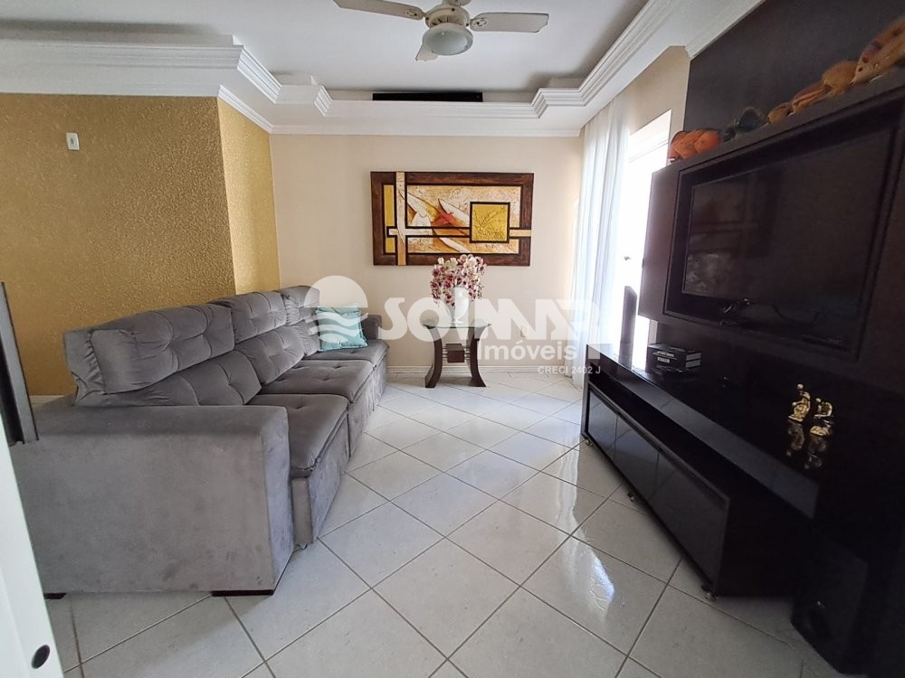 03 DORM SENDO 02 SUTES E 02 VAGAS - MEIA PRAIA