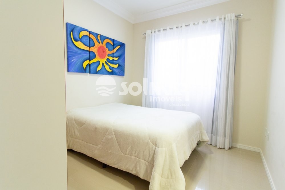 05 DORMITRIOS E 02 VAGAS DE GARAGEM - QUADRA MAR