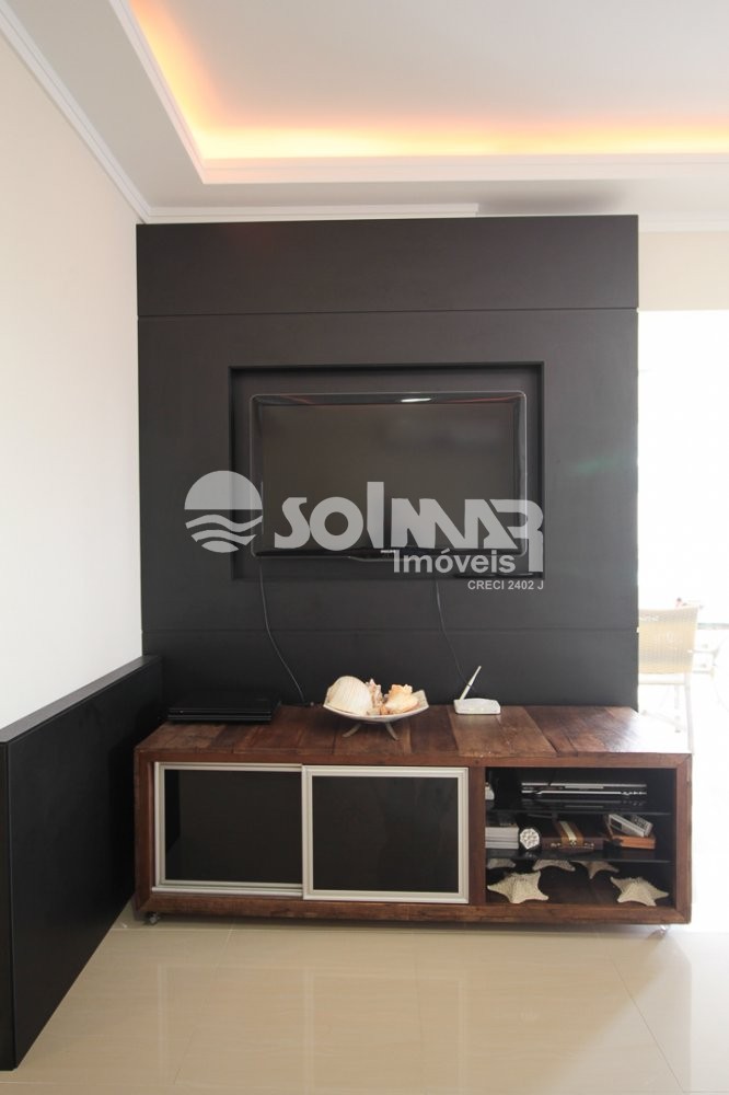 05 DORMITRIOS E 02 VAGAS DE GARAGEM - QUADRA MAR