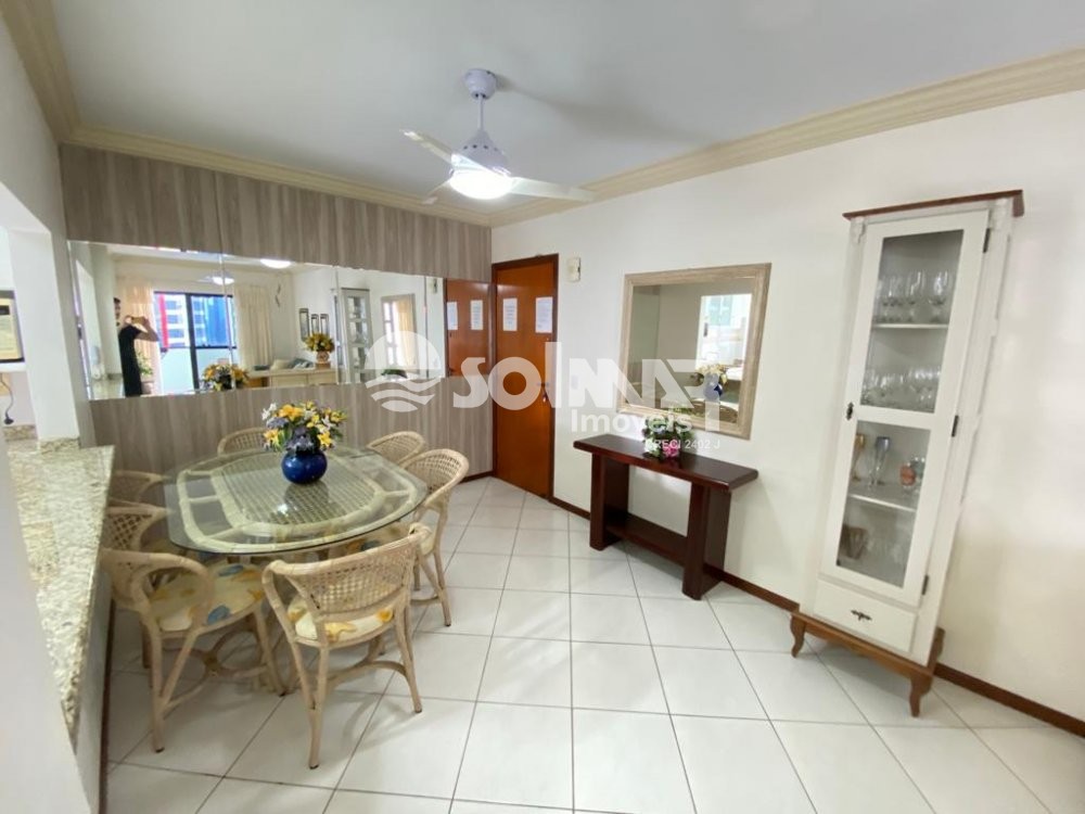 02 DORMITRIOS E 01 VAGA - AT 100M DO MAR