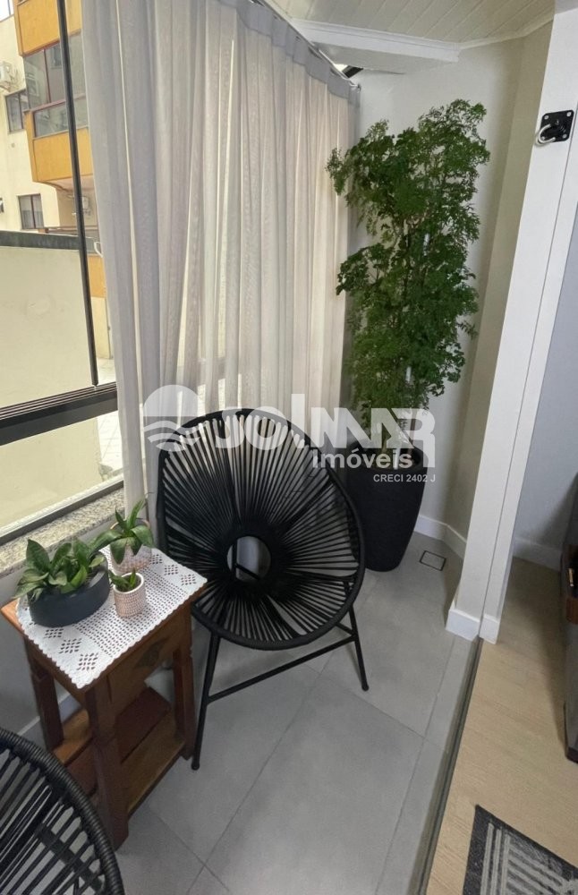 02 DORMITRIOS E 01 VAGA - PROXIMO AO RUSSI RUSSI