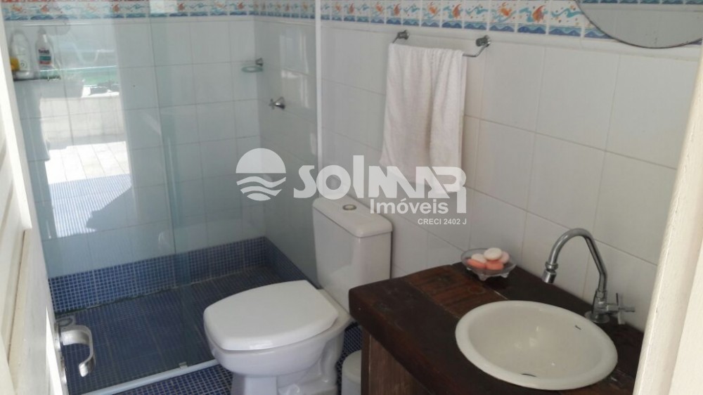 04 DORM E 03 VAGAS DE GARAGEM - CASA COM PISCINA 