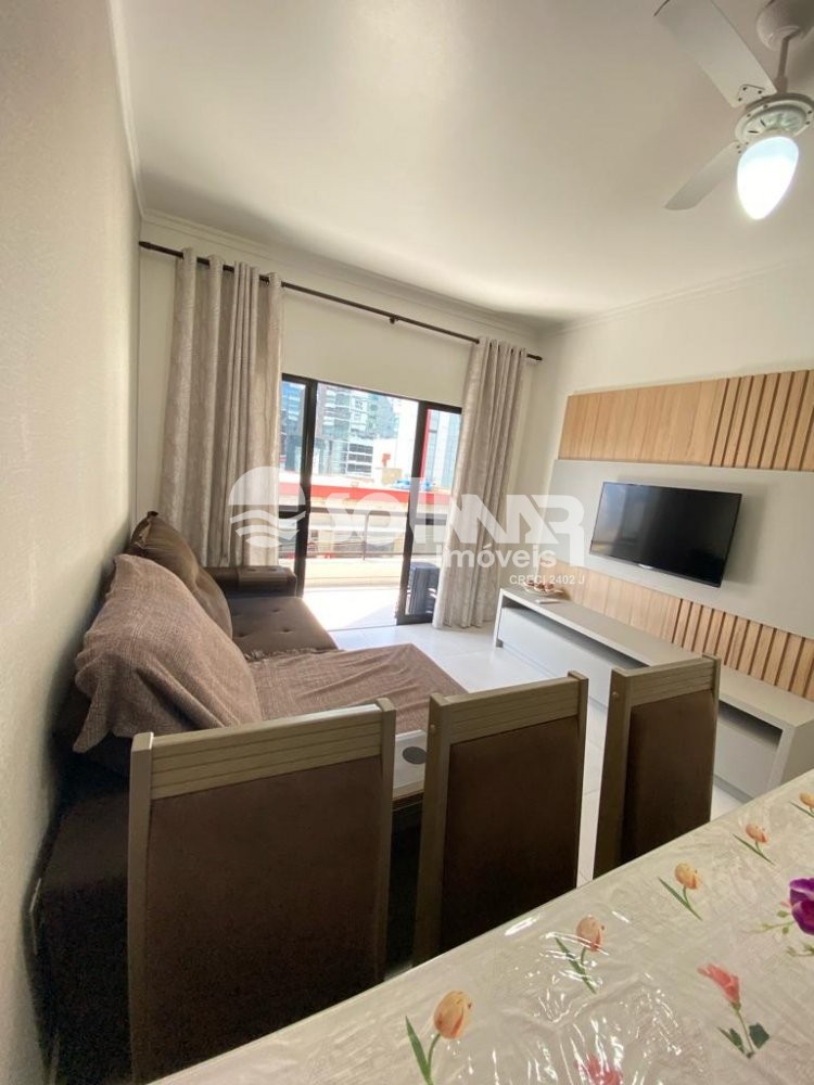 03 DORMITRIOS E 01 VAGA - LATERAL 1 AVENIDA 