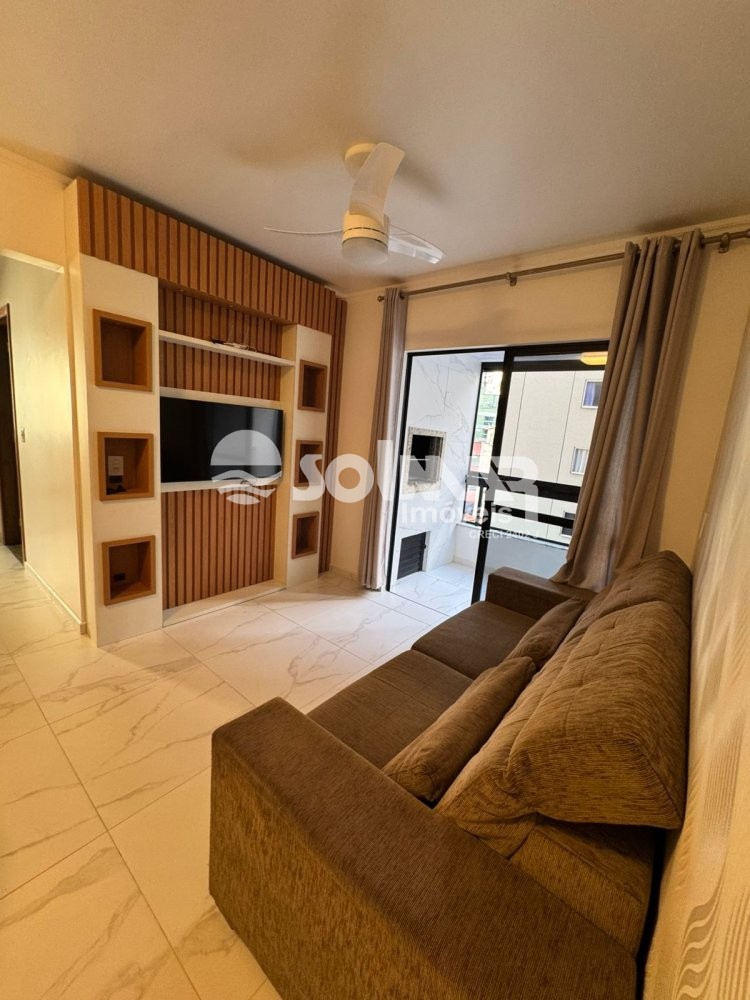 02 DORMITRIOS E 01 VAGA DE GARAGEM - MEIA PRAIA