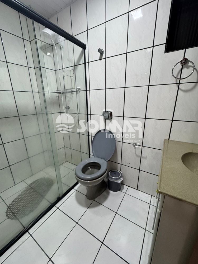 02 DORMITRIOS E 01 VAGA DE GARAGEM - MEIA PRAIA