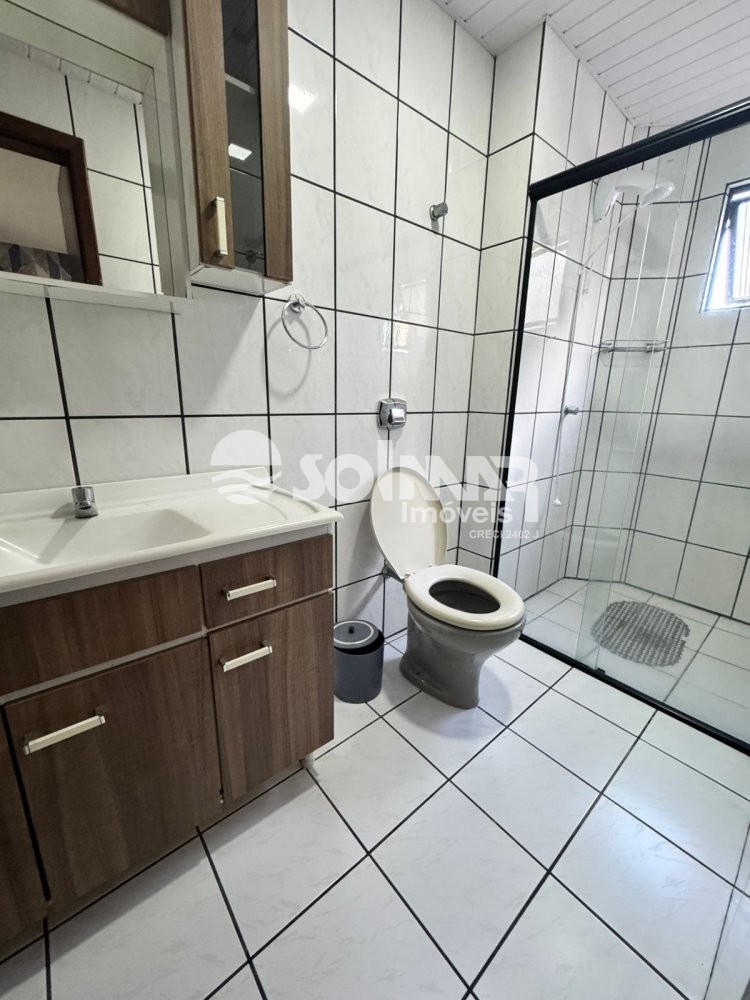 02 DORMITRIOS E 01 VAGA DE GARAGEM - MEIA PRAIA