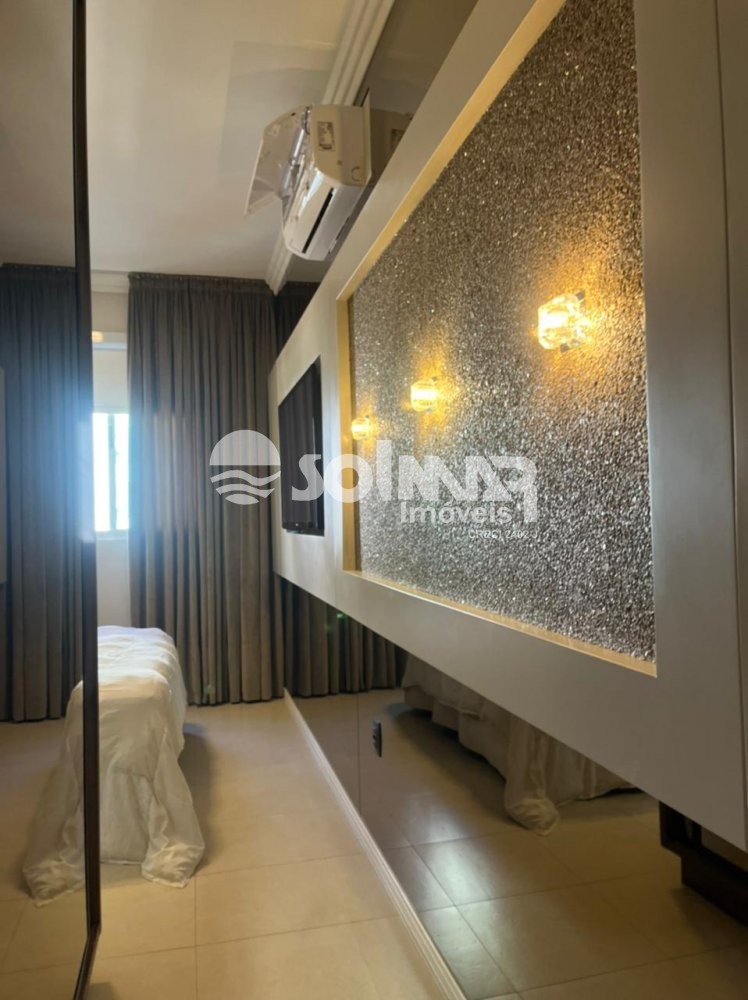 04 DORM SENDO 02 SUTES E 02 VAGAS - LATERAL MAR