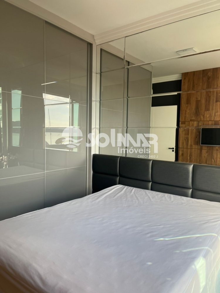 04 DORM SENDO 02 SUTES E 02 VAGAS - LATERAL MAR