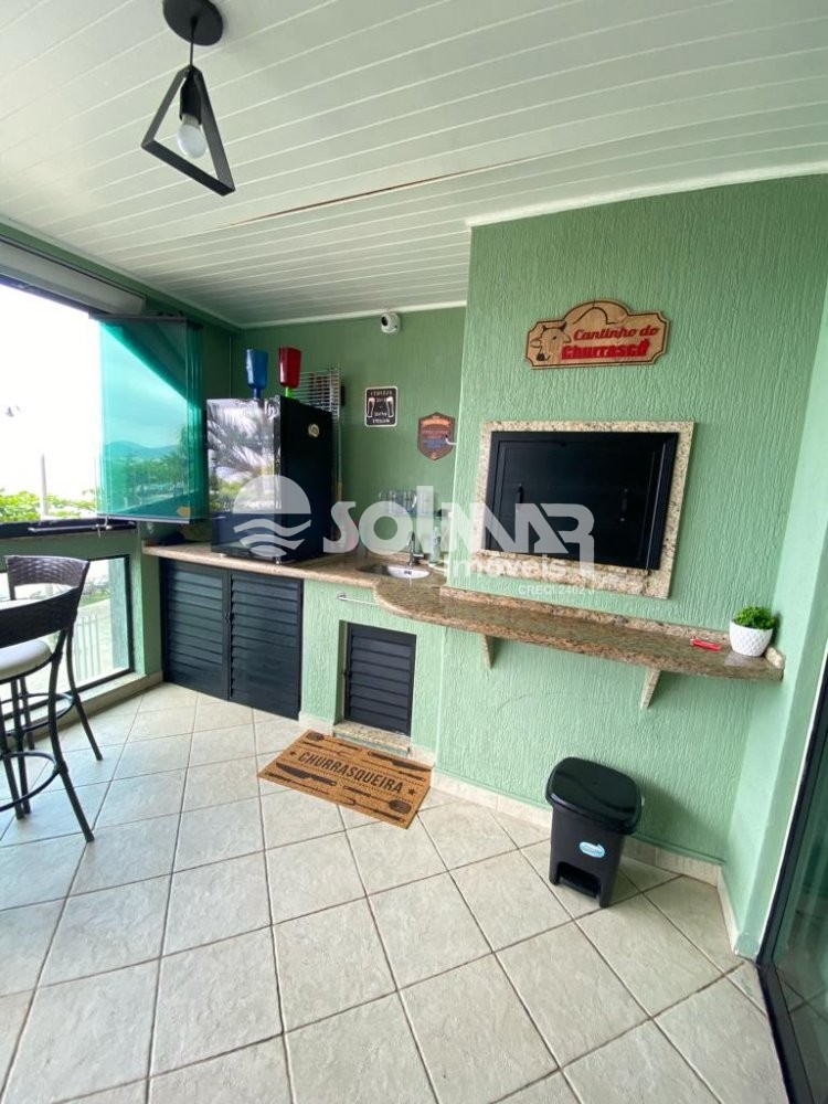 03 DORMITRIOS E 01 VAGA DE GARAGEM - FRENTE MAR