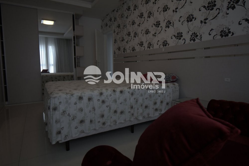 04 SUTES E 03 VAGAS DE GARAGEM - QUADRA MAR