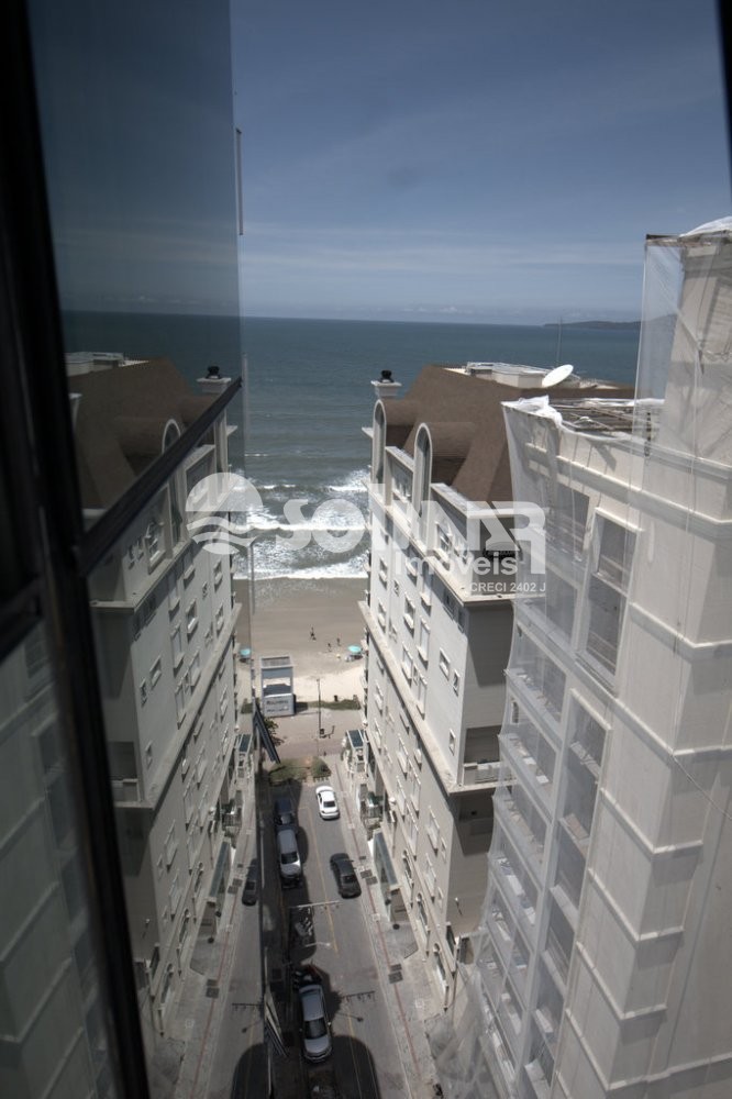 04 SUTES E 03 VAGAS DE GARAGEM - QUADRA MAR