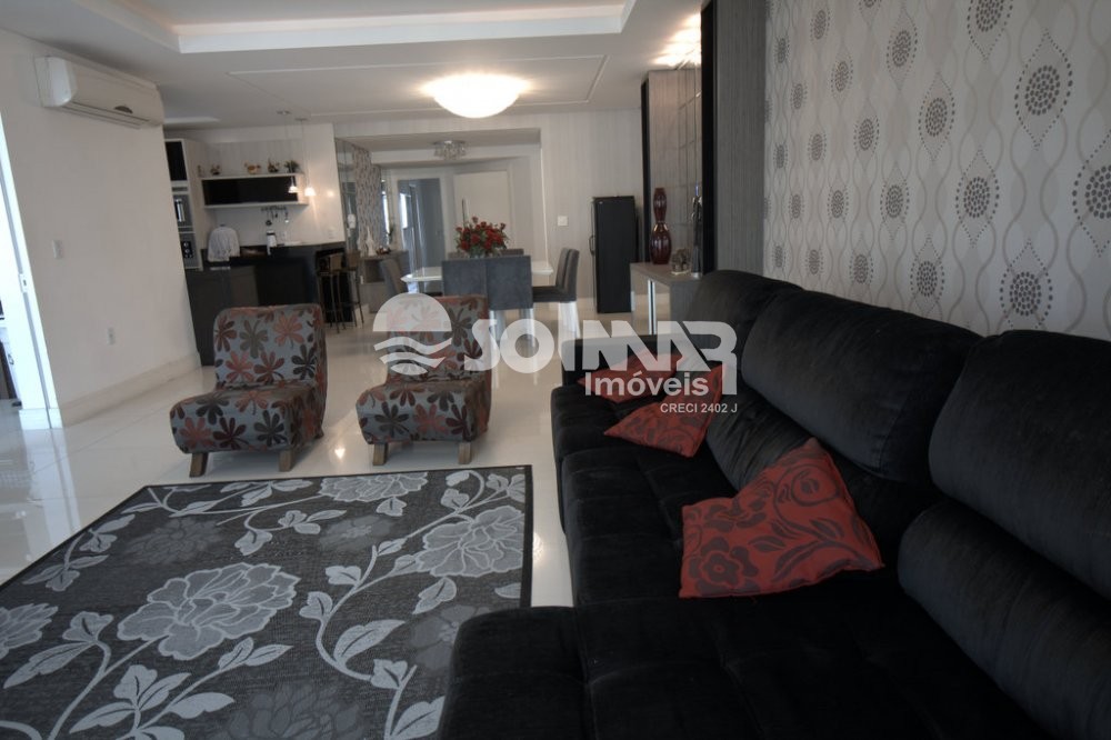 04 SUTES E 03 VAGAS DE GARAGEM - QUADRA MAR