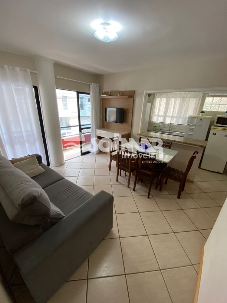 02 DORMITRIOS E 01 VAGA DE GARAGEM - MEIA PRAIA