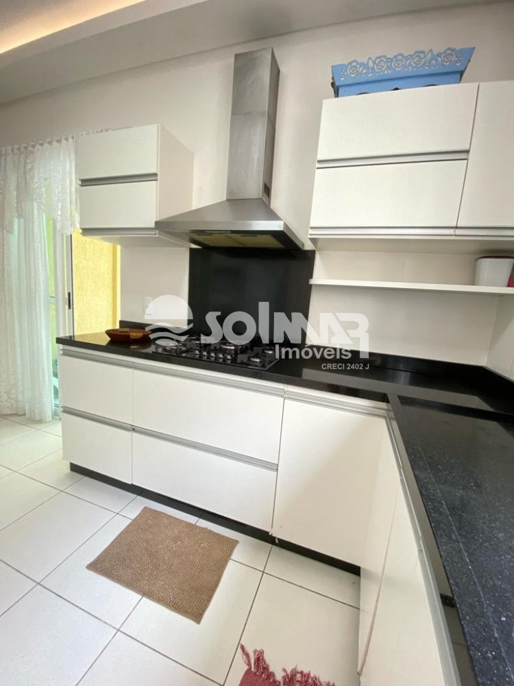 03 SUTES E 02 VAGAS DE GARAGEM - AT 200M DO MAR 