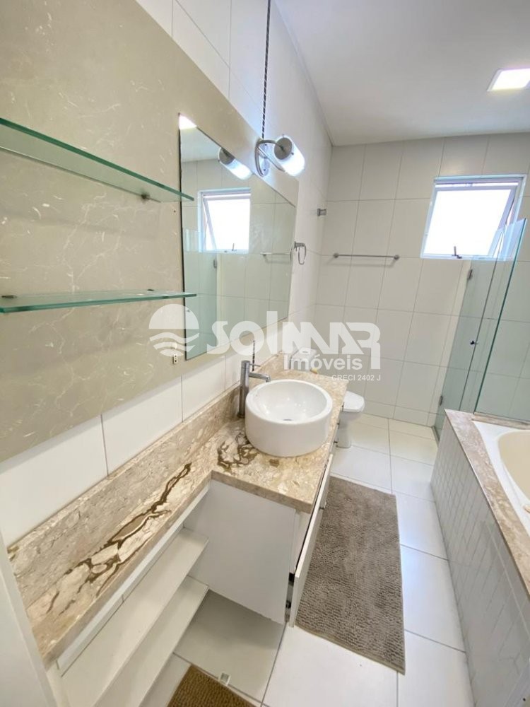 03 SUTES E 02 VAGAS DE GARAGEM - AT 200M DO MAR 