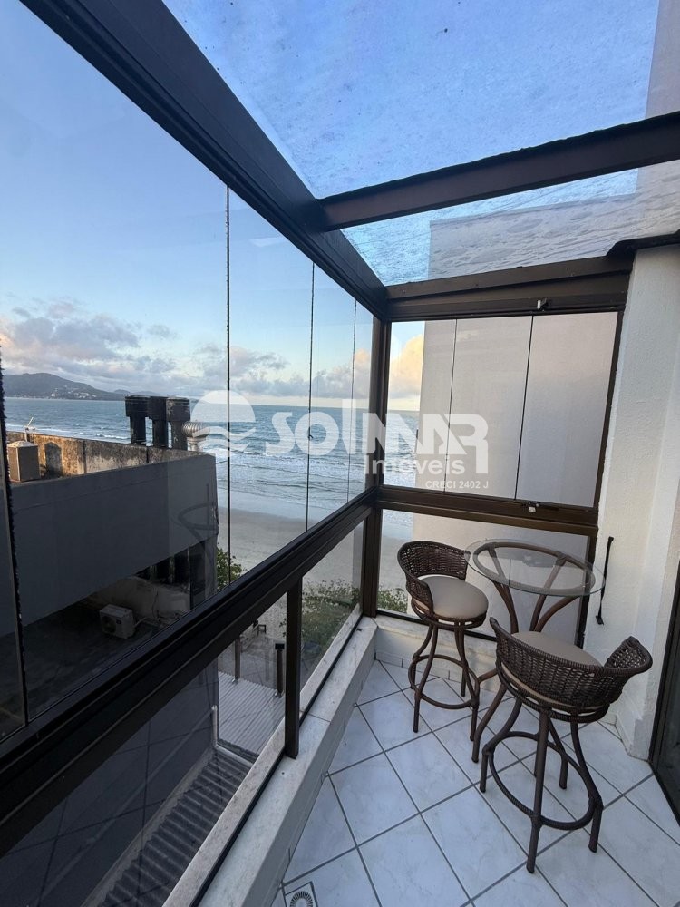 KITNET COM AR CONDICIONADO - LATERAL MAR