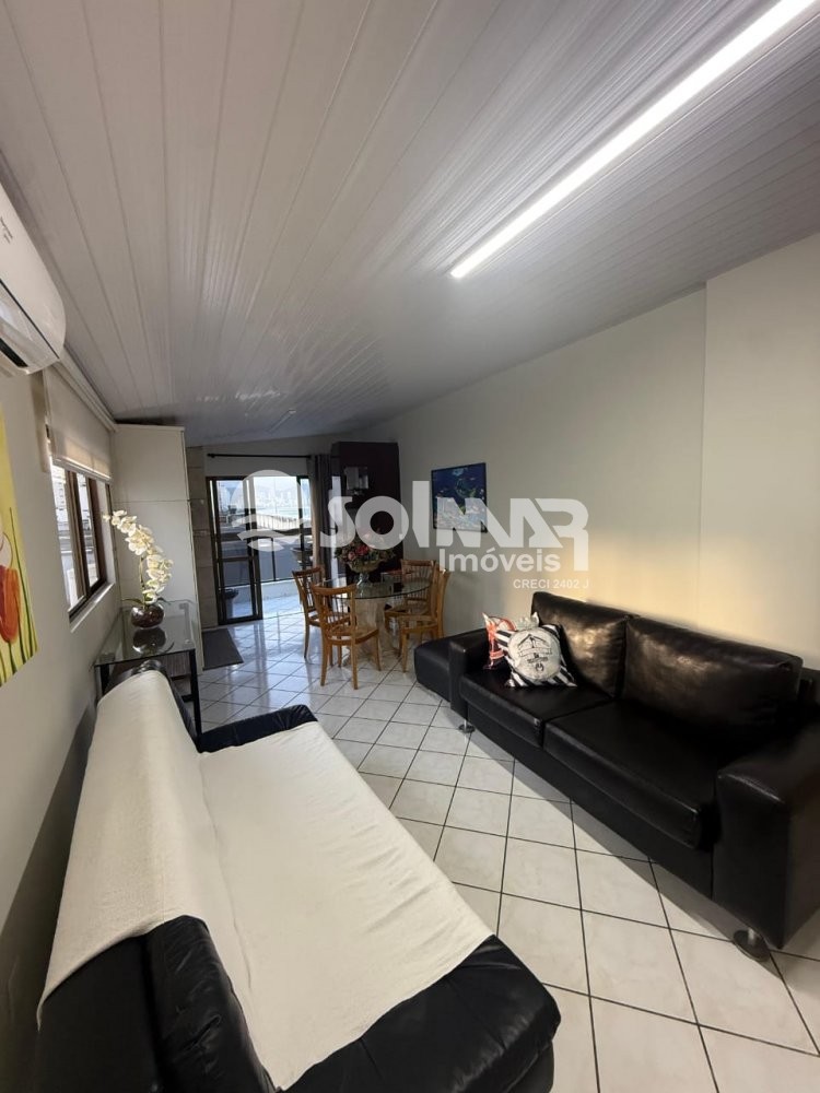 KITNET COM AR CONDICIONADO - LATERAL MAR