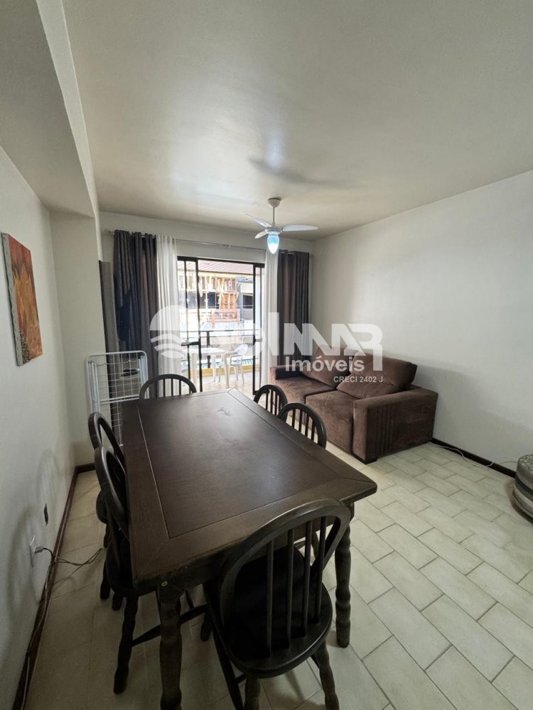 02 DORMIT�RIOS E 01 VAGA DE GARAGEM - QUADRA MAR