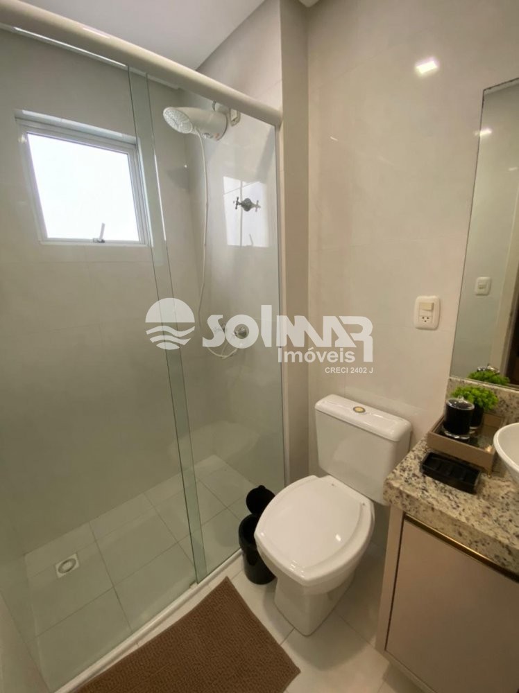 03 SUTES E 02 VAGAS DE GARAGEM - FRENTE MAR