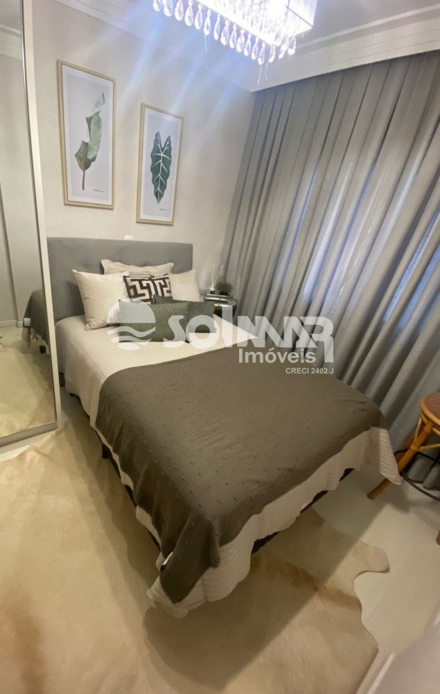 03 SUTES E 02 VAGAS DE GARAGEM - FRENTE MAR