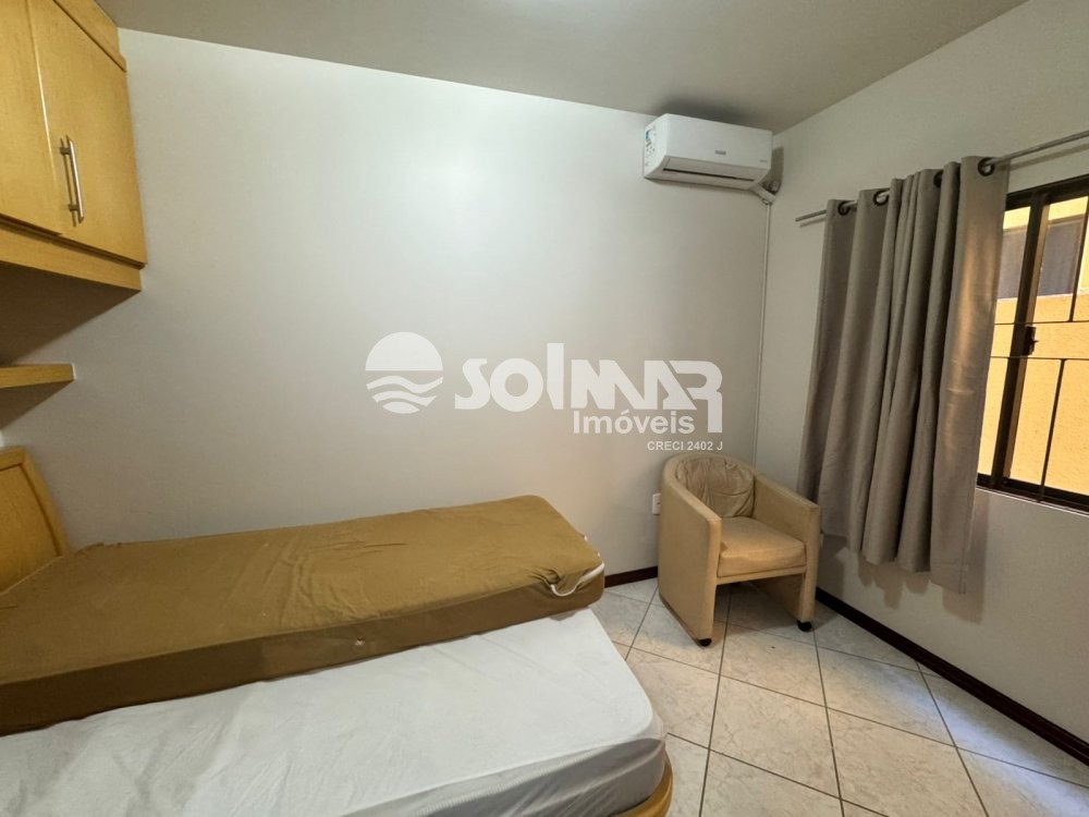 03 DORMITRIOS E 01 VAGA DE GARAGEM - QUADRA MAR 