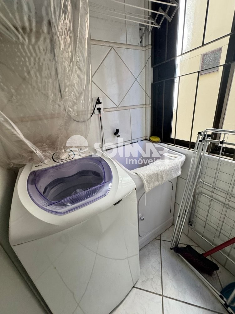 03 DORMITRIOS E 01 VAGA DE GARAGEM - QUADRA MAR 