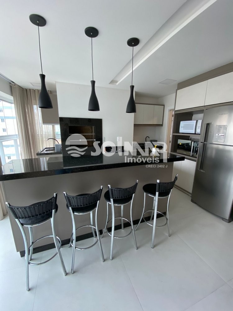 03 SUTES E 02 VAGAS DE GARAGEM - MEIA PRAIA