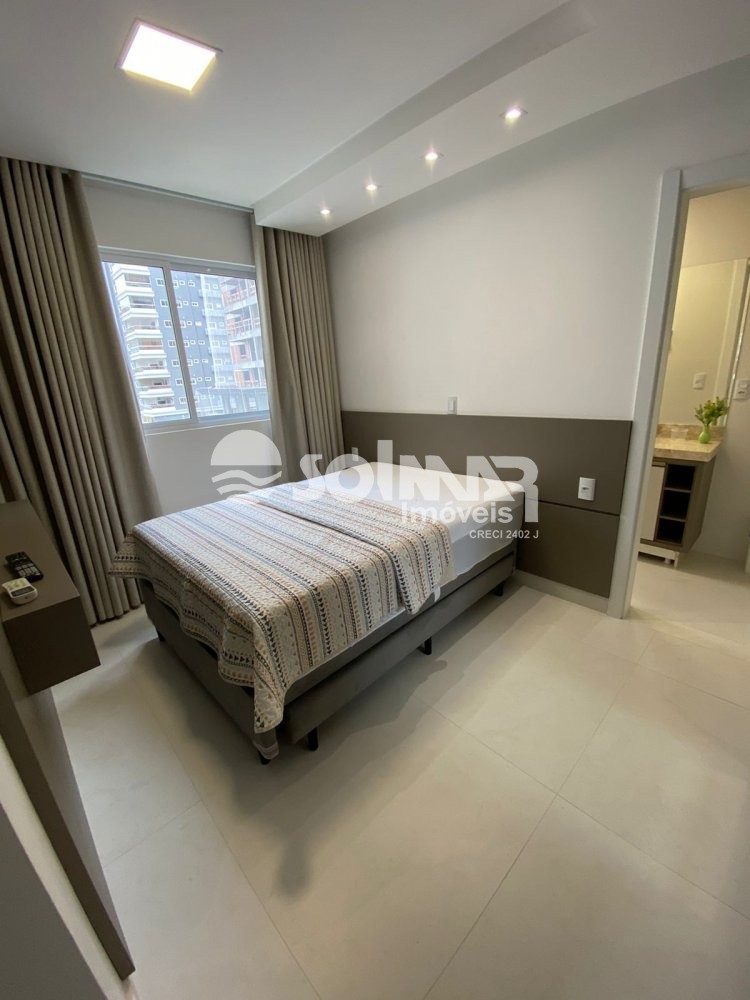 03 SUTES E 02 VAGAS DE GARAGEM - MEIA PRAIA