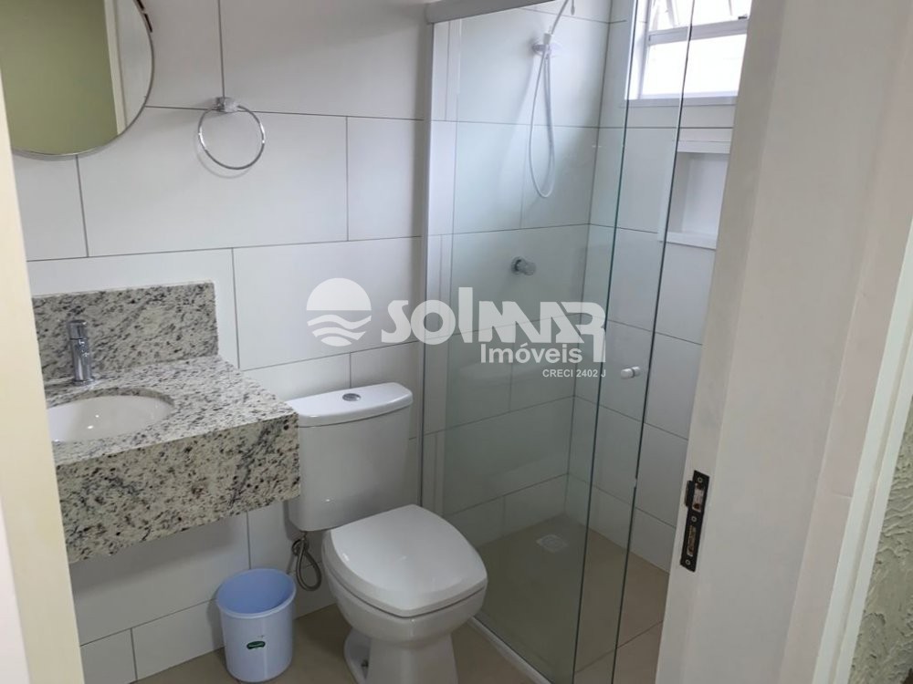 03 SUTES E 02 VAGAS DE GARAGEM - CASA AMPLA