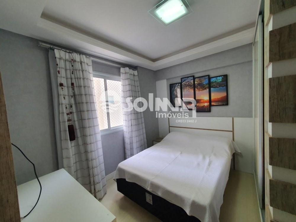 (ANUAL) 03 SUTES E 02 VAGAS - MEIA PRAIA