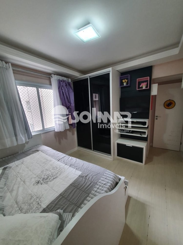 (ANUAL) 03 SUTES E 02 VAGAS - MEIA PRAIA