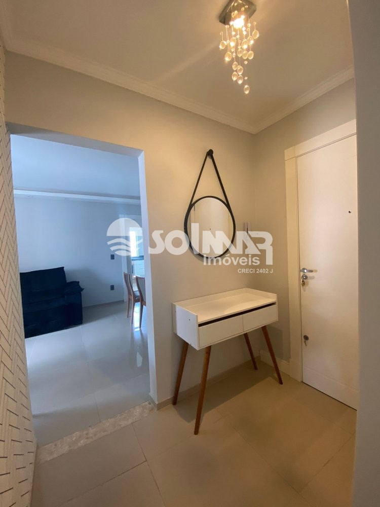 02 DORMITRIOS E 01 VAGA DE GARAGEM - MEIA PRAIA