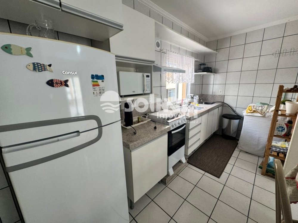 02 DORMIT�RIOS E 01 VAGA DE GARAGEM - QUADRA MAR