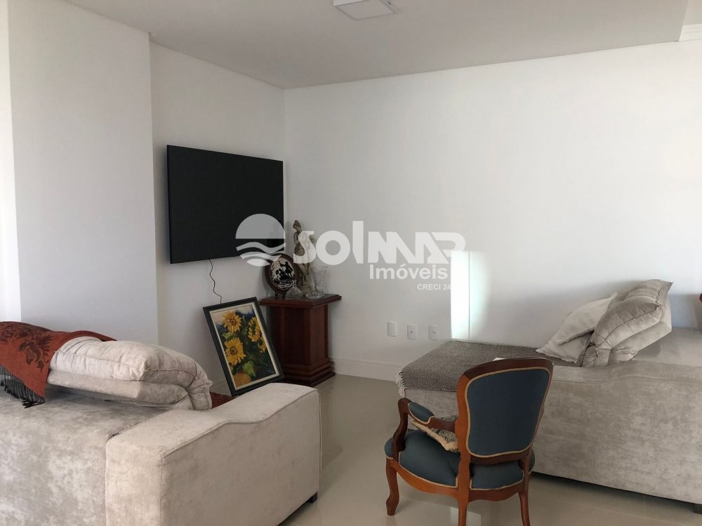 03 suites bem localizado 03 vagas em Itapema