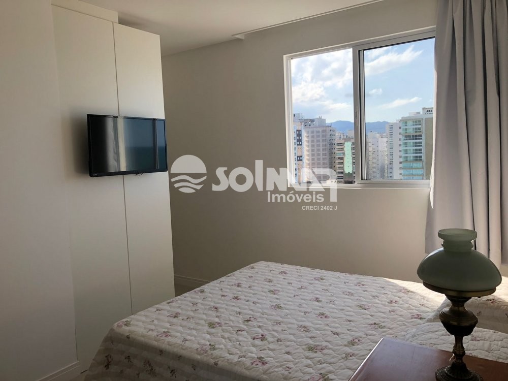 03 suites bem localizado 03 vagas em Itapema