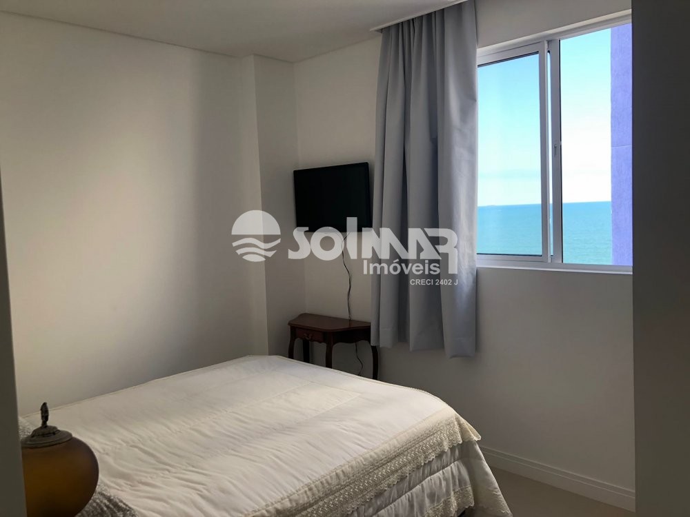 03 suites bem localizado 03 vagas em Itapema